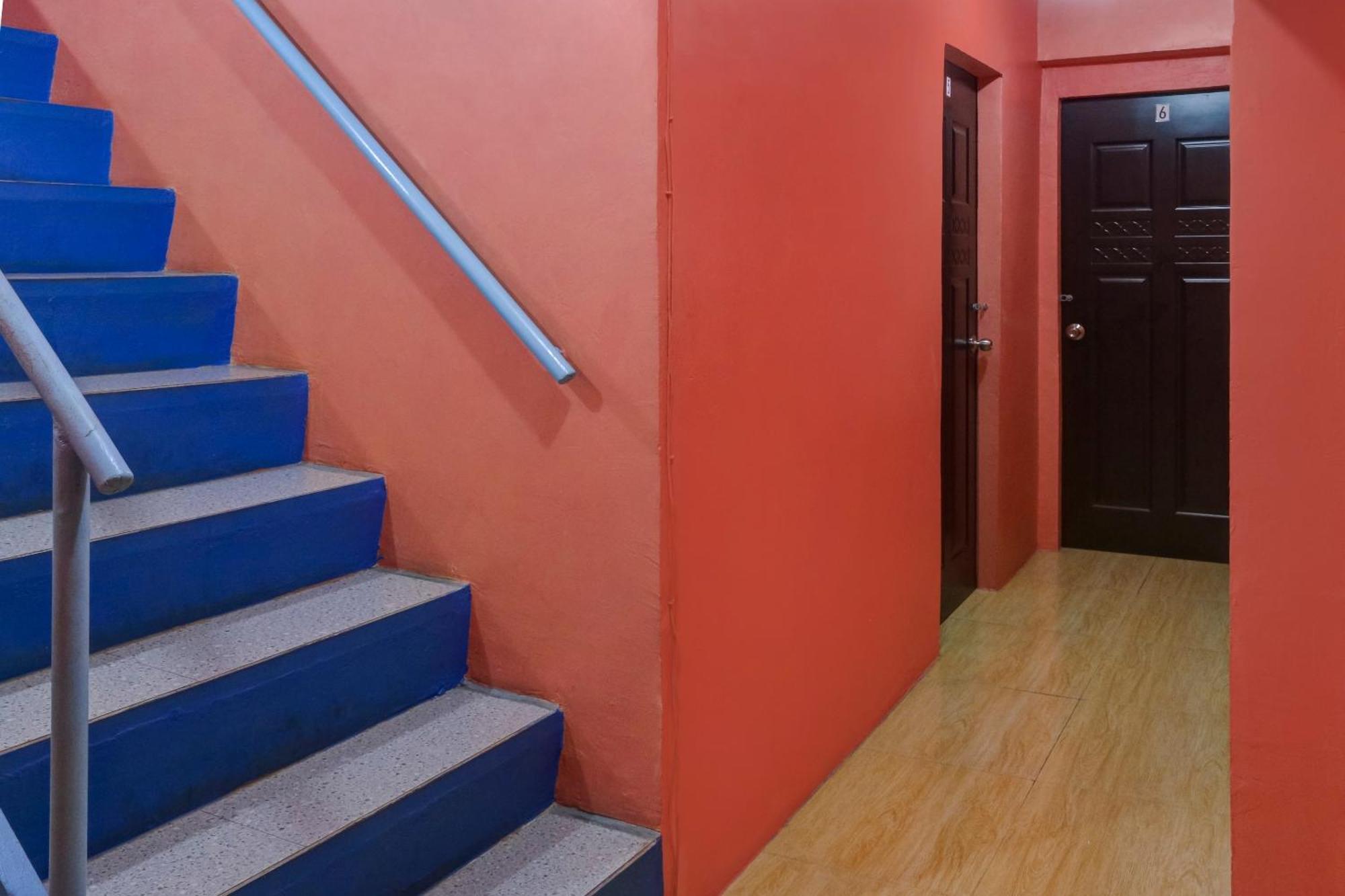 Solanos Transient House Hotel Pasay Exterior photo