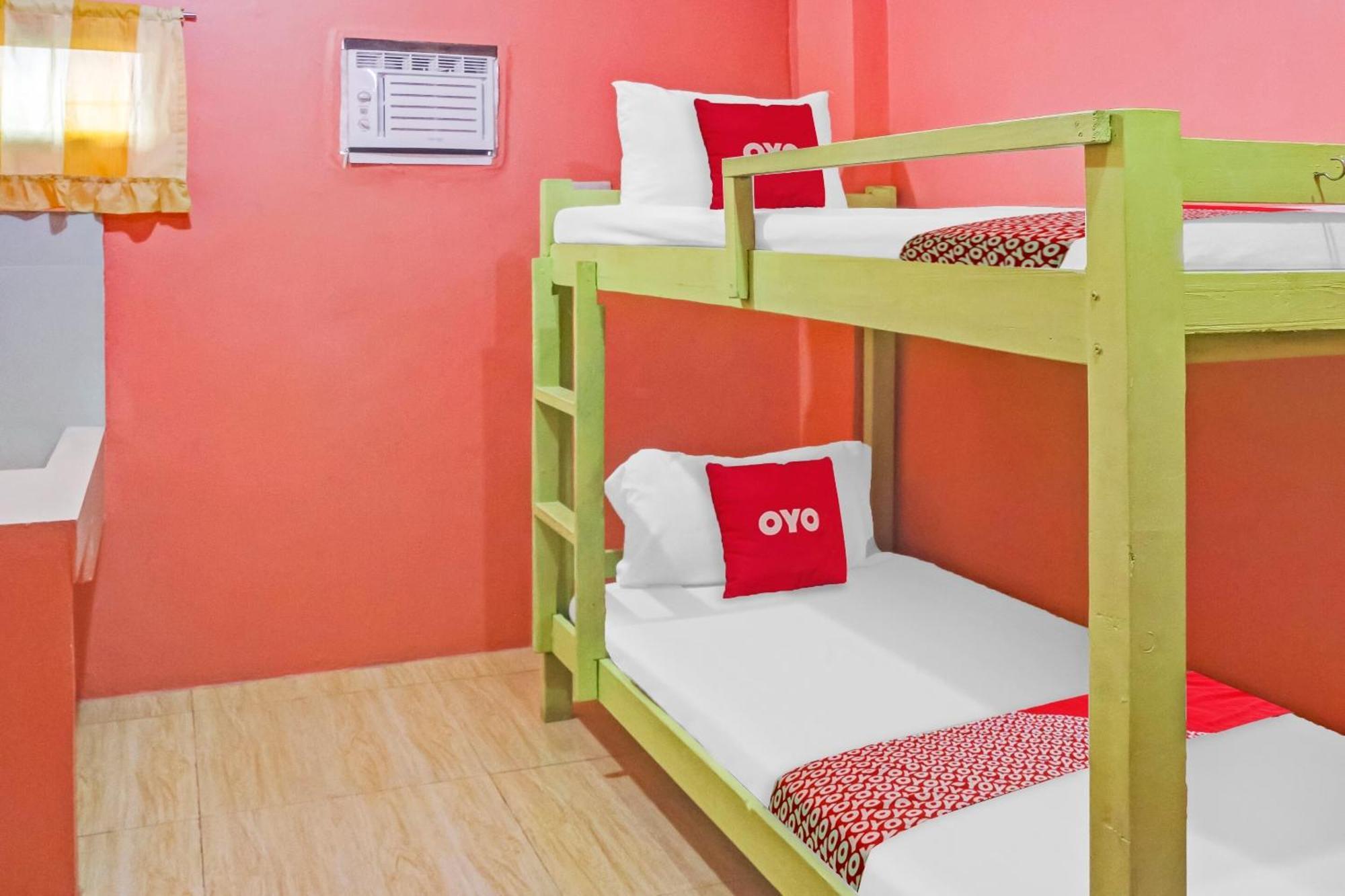 Solanos Transient House Hotel Pasay Exterior photo